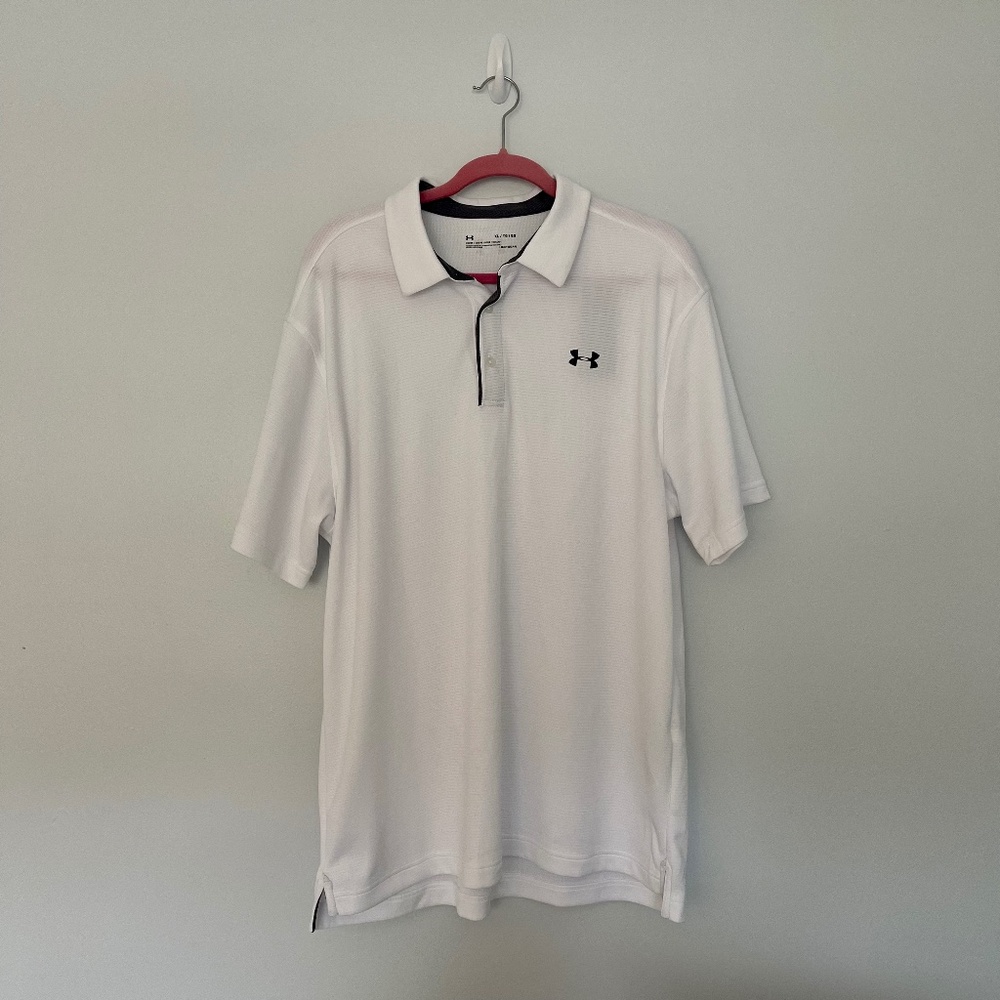 Men's XL Loose Fit Heat Gear Under Armour Shirt
